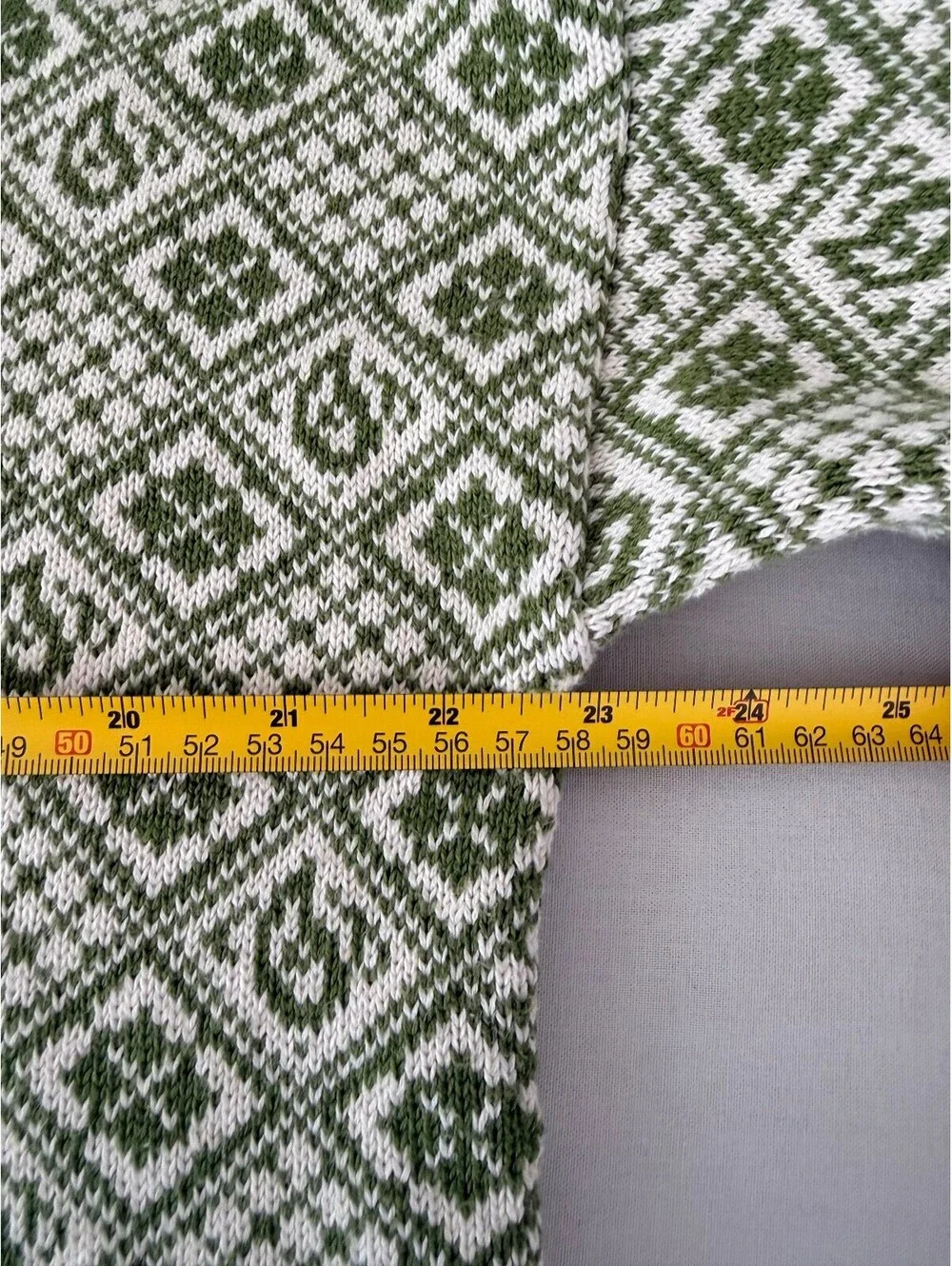 Vintage Pringle 100% Cotton Green Cream Geometric V-Neck Sweater Hong Kong